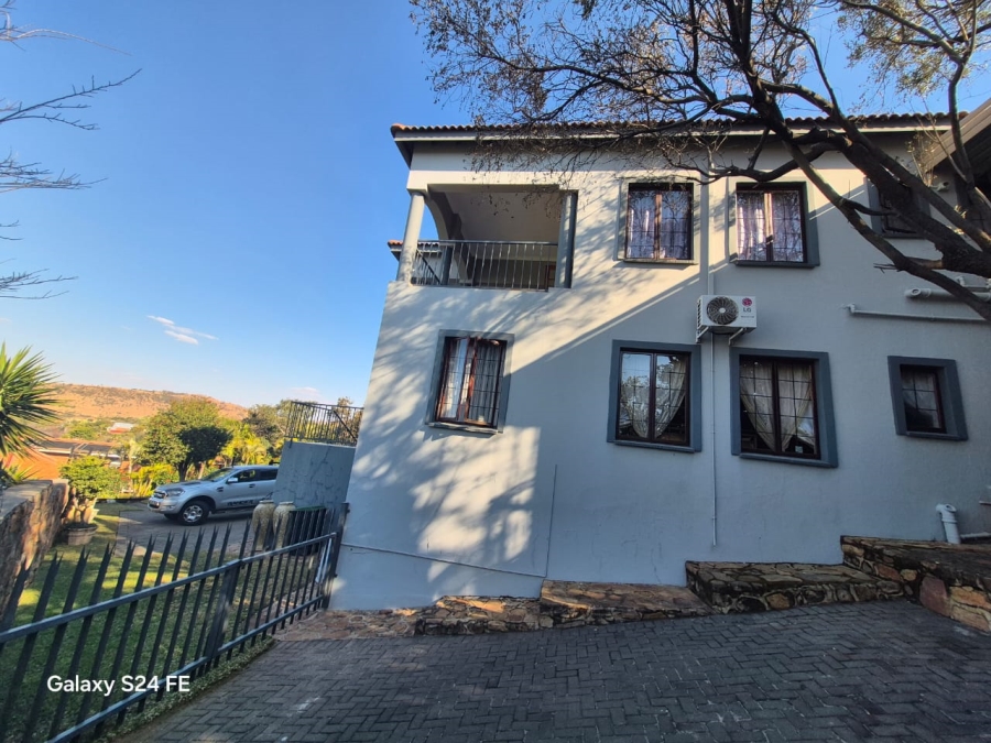 5 Bedroom Property for Sale in Cashan North West